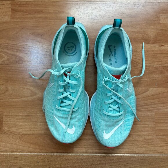 Nike Invincible 3 - Picture 2 of 2